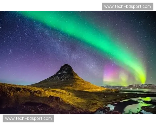 极光下的高卢雄鸡：当法式优雅遇见冰岛坚韧，一场跨越维度的灵魂碰撞